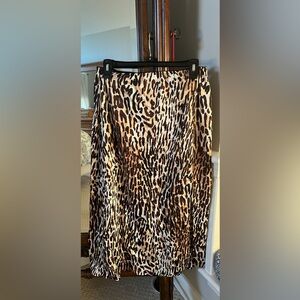 Leopard skirt
